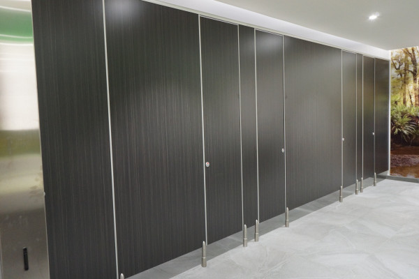 Customised Hale Partition System a Winner at Auckland Airport