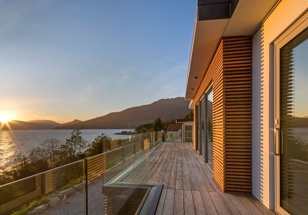 A Simple Guide to Changes in Glass Barrier and Balustrade Requirements