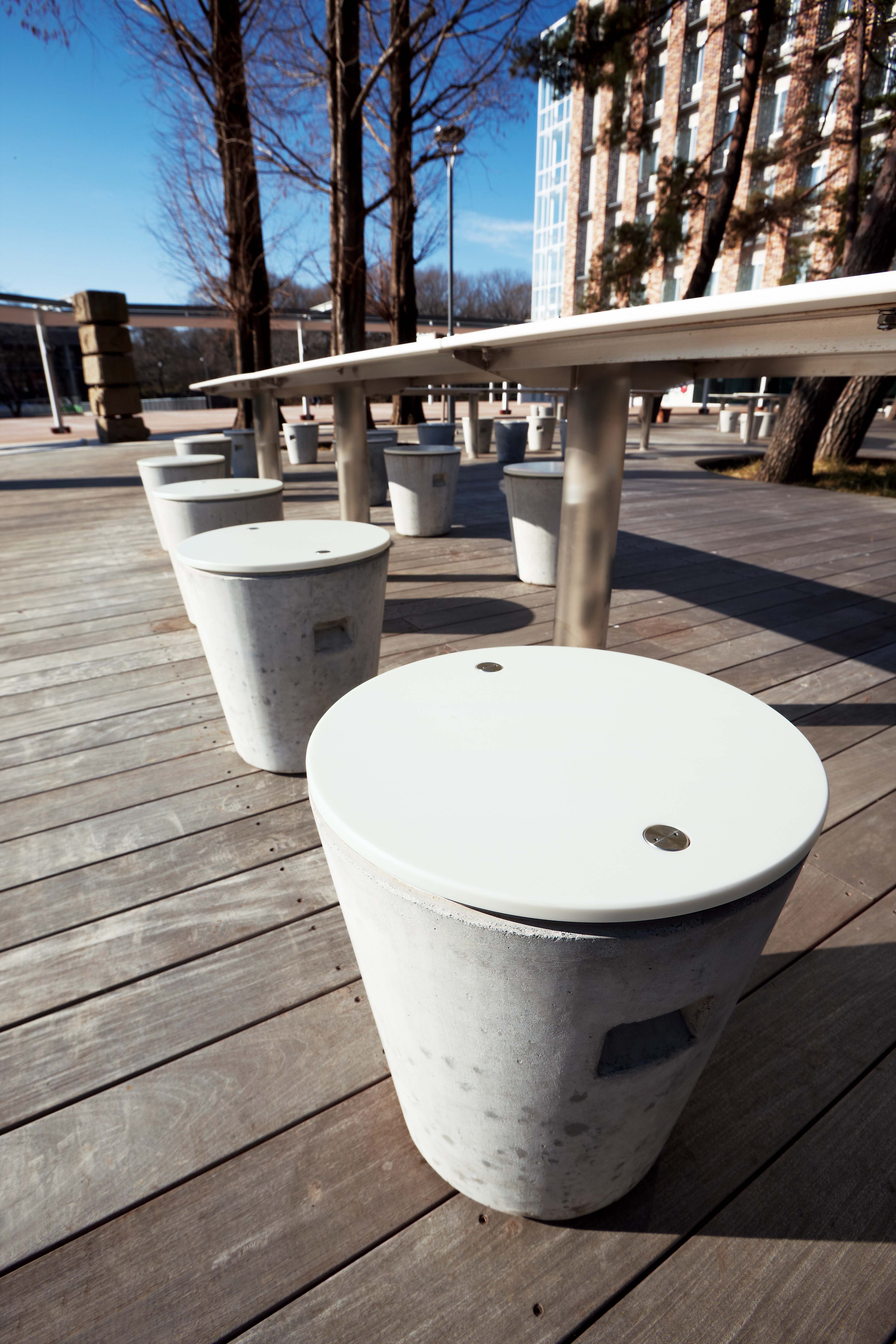 Design Unique Outdoor Features with Corian Solid Surface EBOSS