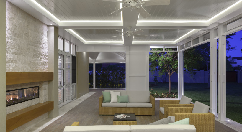 Perth Home Balances Modern Technology with Timeless Elegance