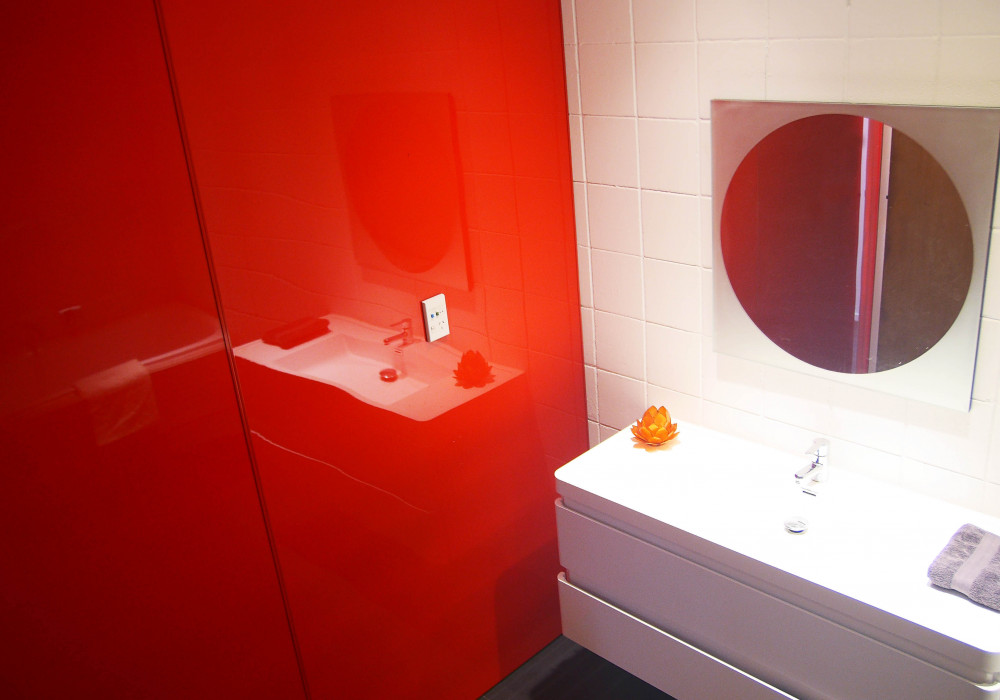 Invibe Panel Delivers Low Maintenance Bathroom Solution
