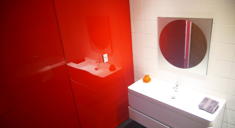 Invibe Panel Delivers Low Maintenance Bathroom Solution