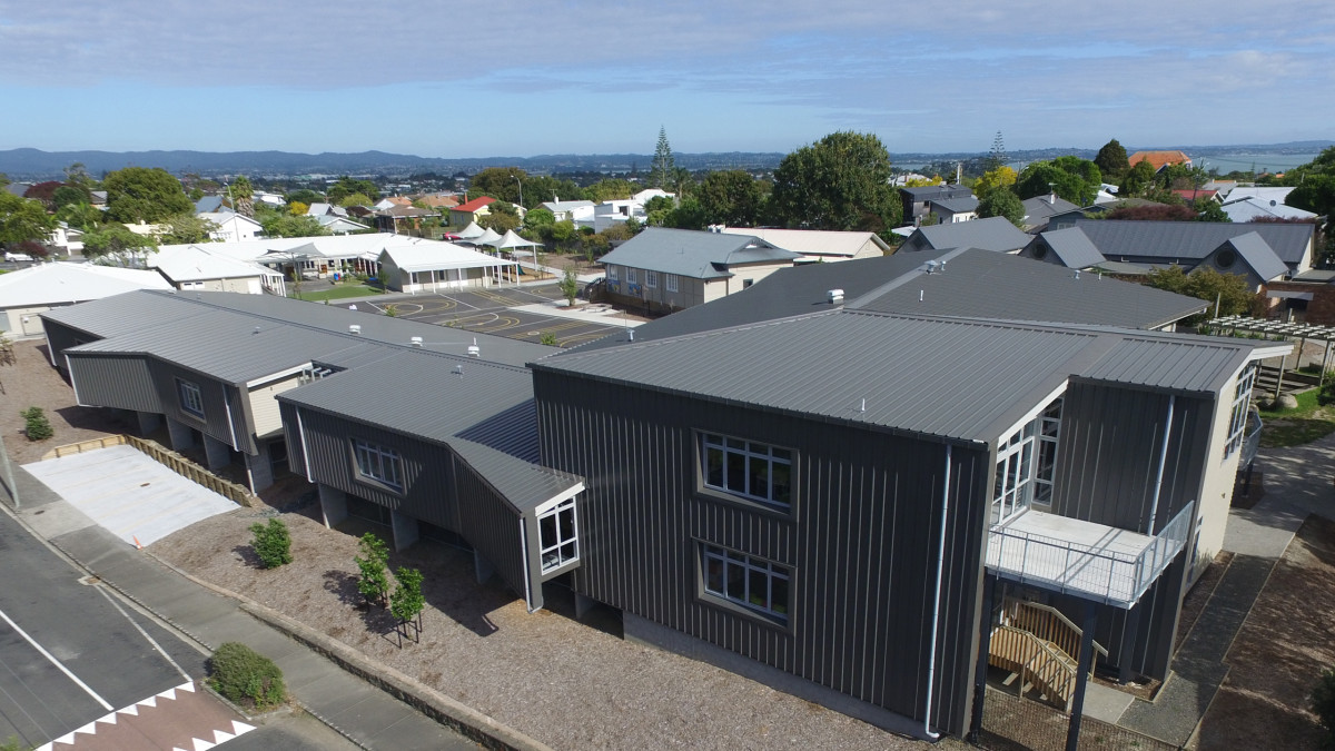 Kingspan insulated roof and wall panels have provided a long term solution for weather-tightness issues for Westmere School.