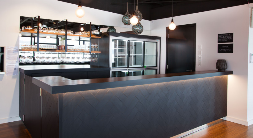 Inventive Use of Melteca Enhances Tairua Bar