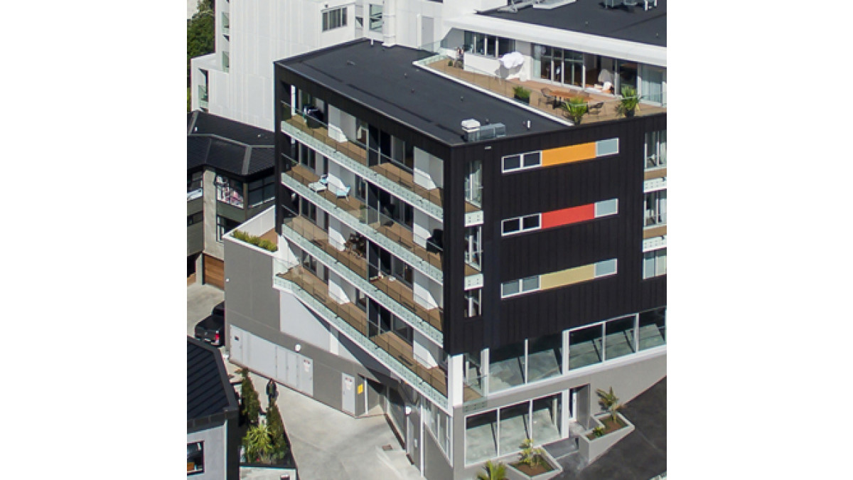 Qwickbuild + Outdure decking for an Auckland apartment complex.