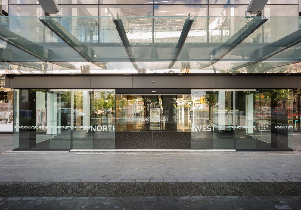 Northwest Shopping Centre Benefits from Dynamic Hardware Solutions