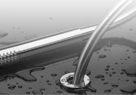 Introducing the Follow Me Bath Hand Shower by Silfra