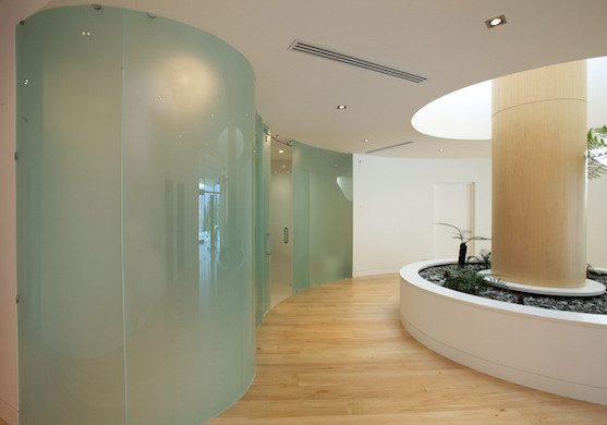 Curved Glass Sliding Doors for Jagged Edge Guest House