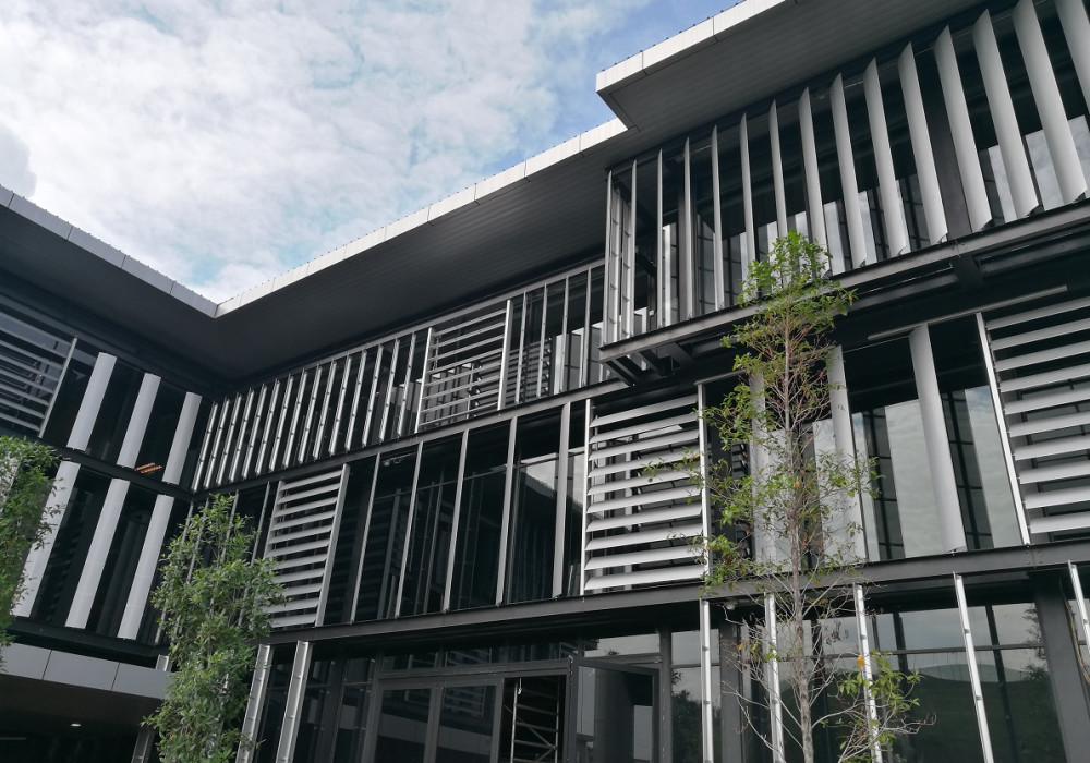 Intelligent Sun Control from Jacobsen