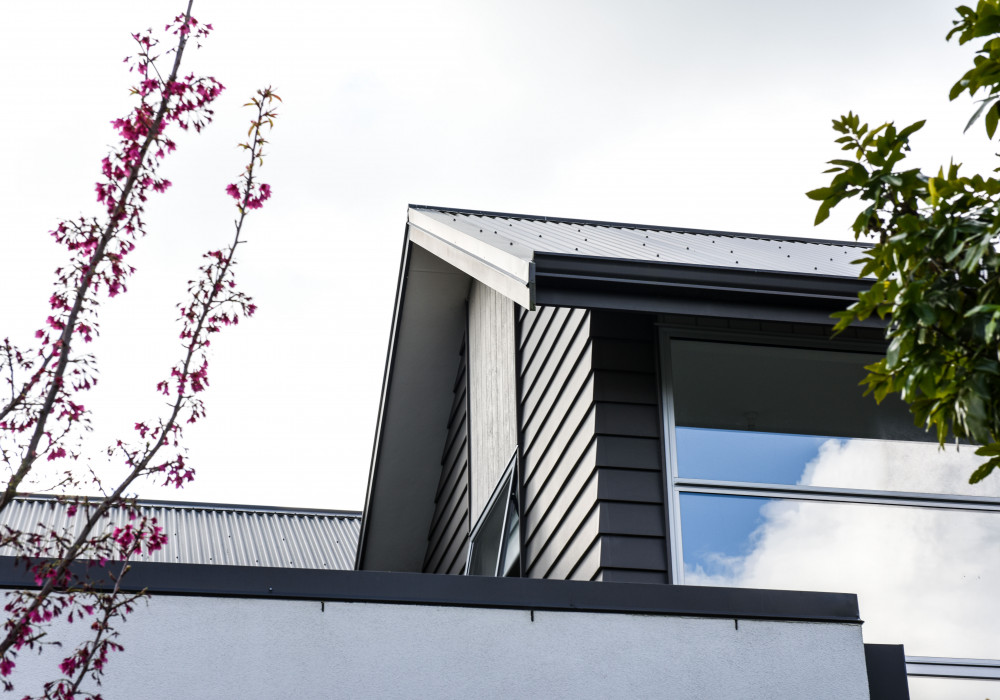 Lightweight Building Systems for Safer, More Durable Homes