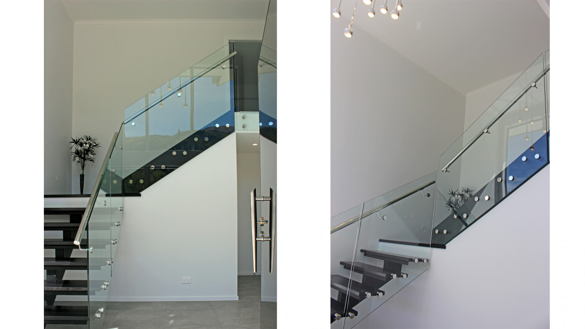 Juralco Double Disc Anchor Frameless Glass Balustrade.