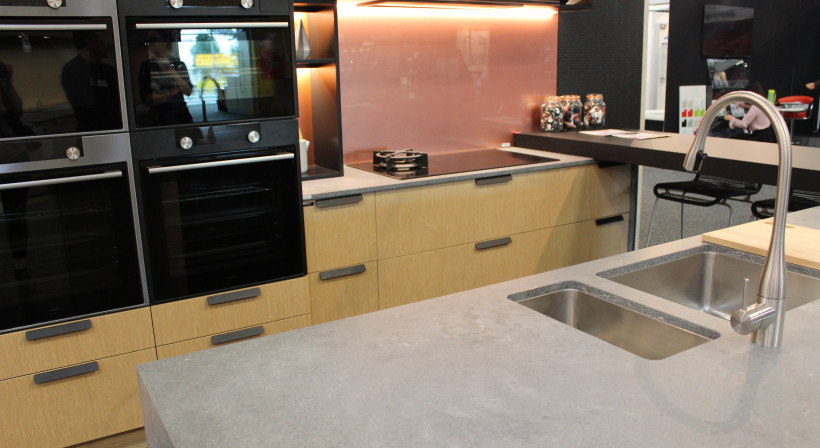 A Kitchen that Touches the Heart of the Family 