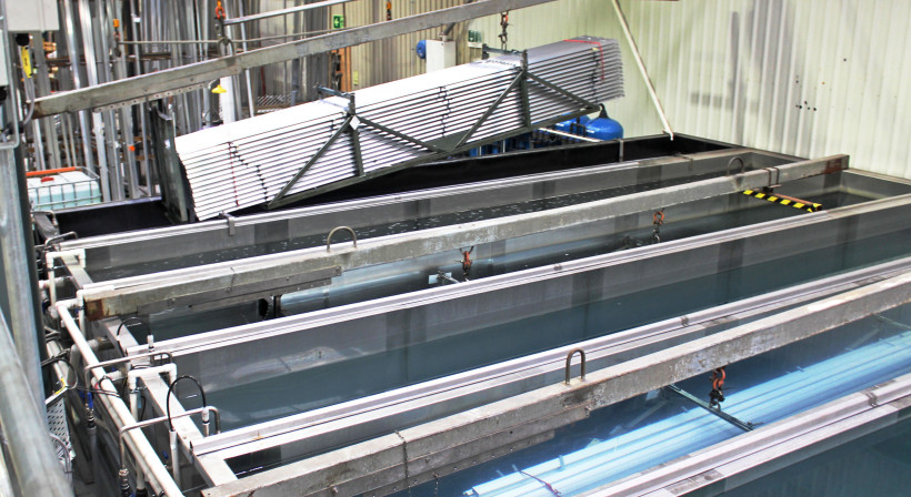 APL Adopts a More Environmentally Friendly Powder Coating Process