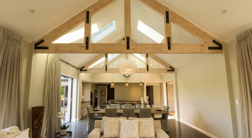 Luxury Show Home with I-Built’s Quality Products 