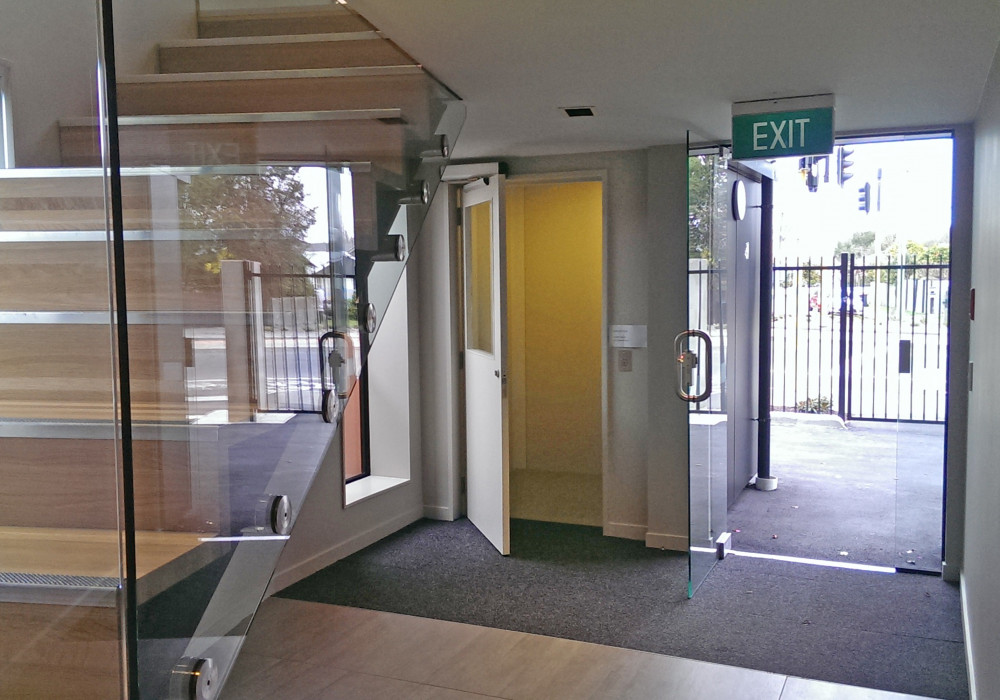 Fast and Reliable Access Elevator for Commercial New Build