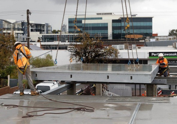 Speedfloor Contributes to Transportable Car Park System