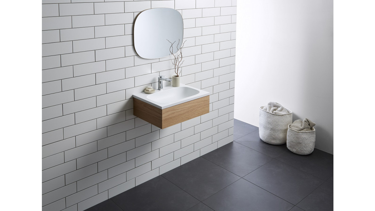 Integrated Corian EOS PWB304 basin in Designer White.