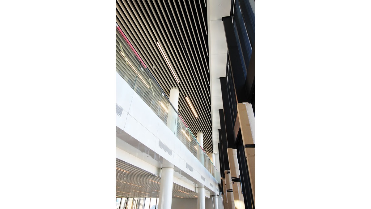T&R Interior Systems' aluminium baffles in the Mezzanine at Tūranga.
