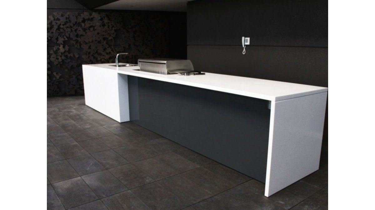 Pyrmot Alfresco, designed by Fresco Frames in Corian Everest.