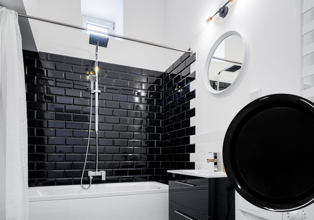 Stylish Black Bathroom Essentials from Vynco