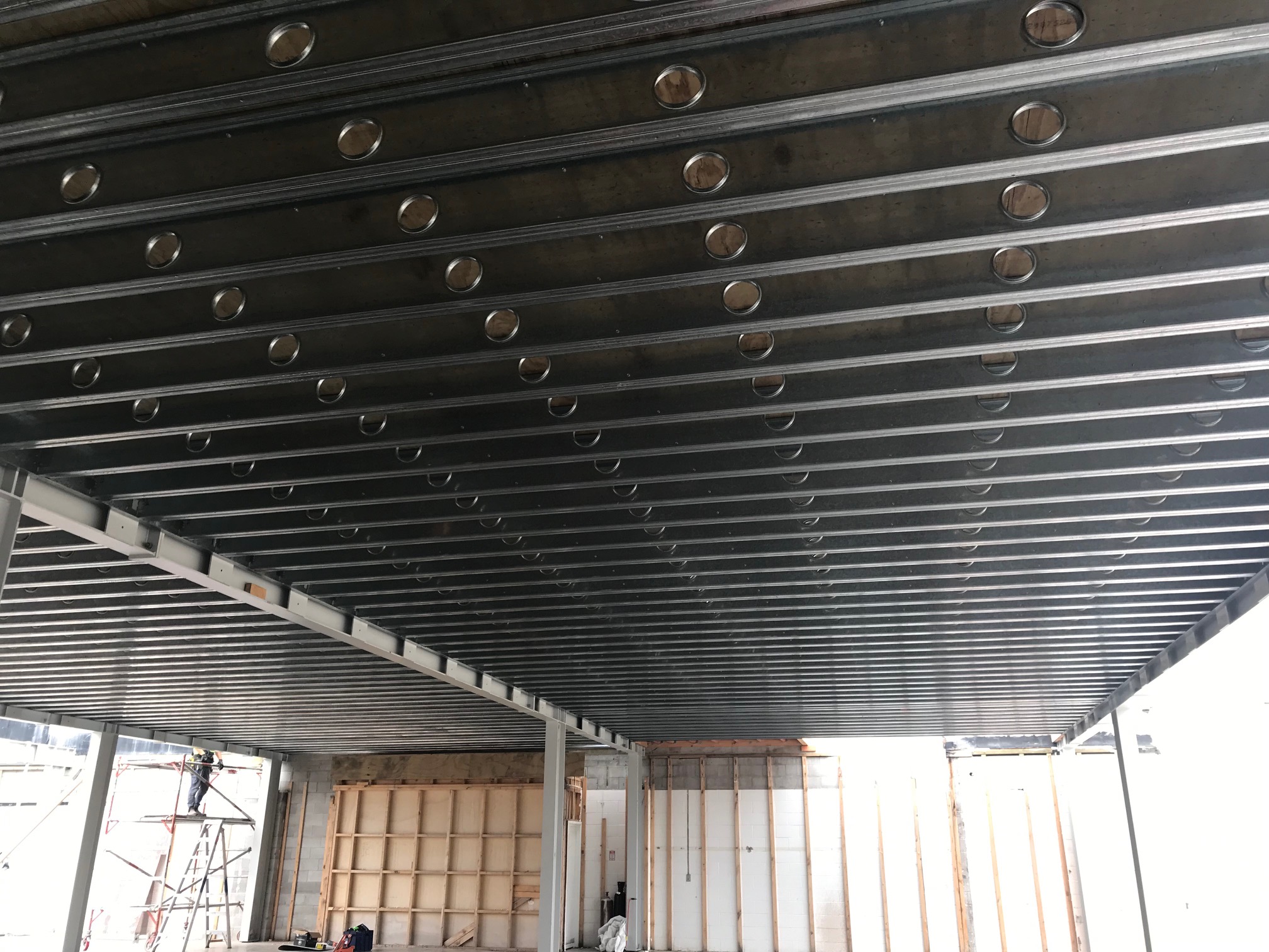 Speedfloor Steel Floor Joists Meet 7 2m Spans Eboss