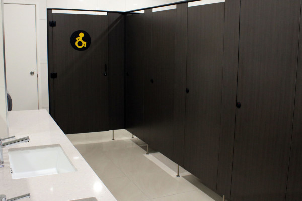 Sturdy Partitions Provide Long-Lasting Solution for Tauranga Airport