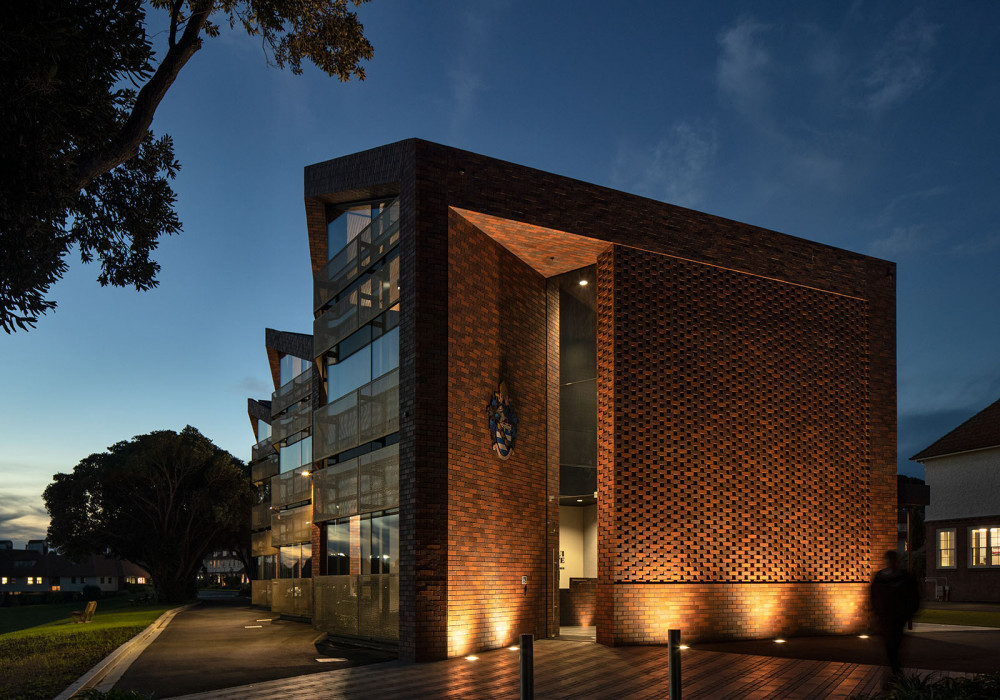 APL Contributes to Tradition and Change at Whanganui Collegiate