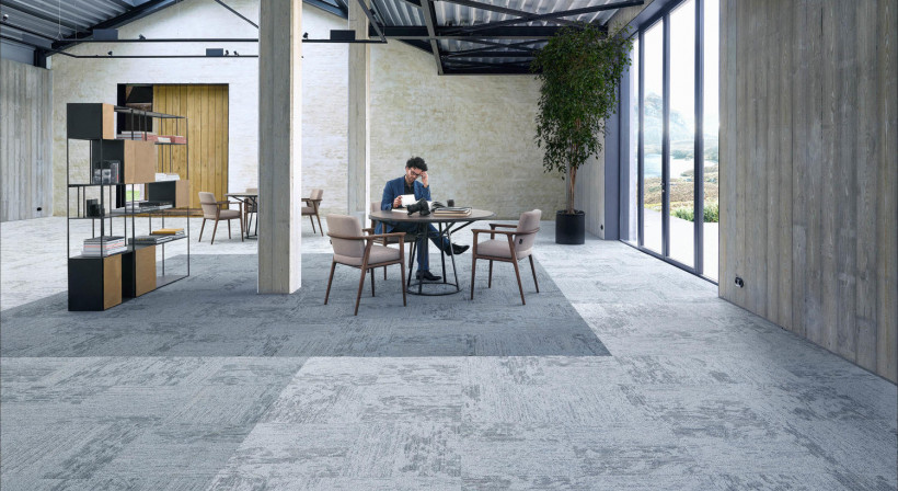 Diversity and Fragility Celebrated with Desso Human Fascination