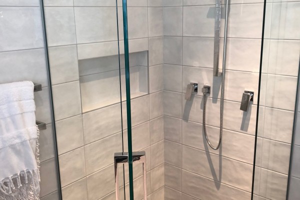 Reducing Risks of Leaks in Bathrooms and Showers