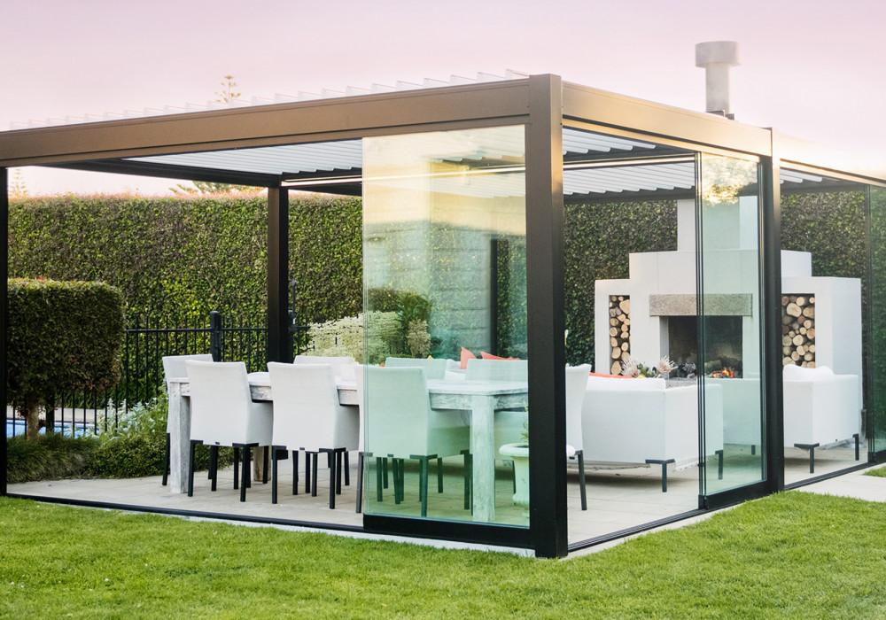 Need An Idyllic Outdoor Room? Just Add Glass