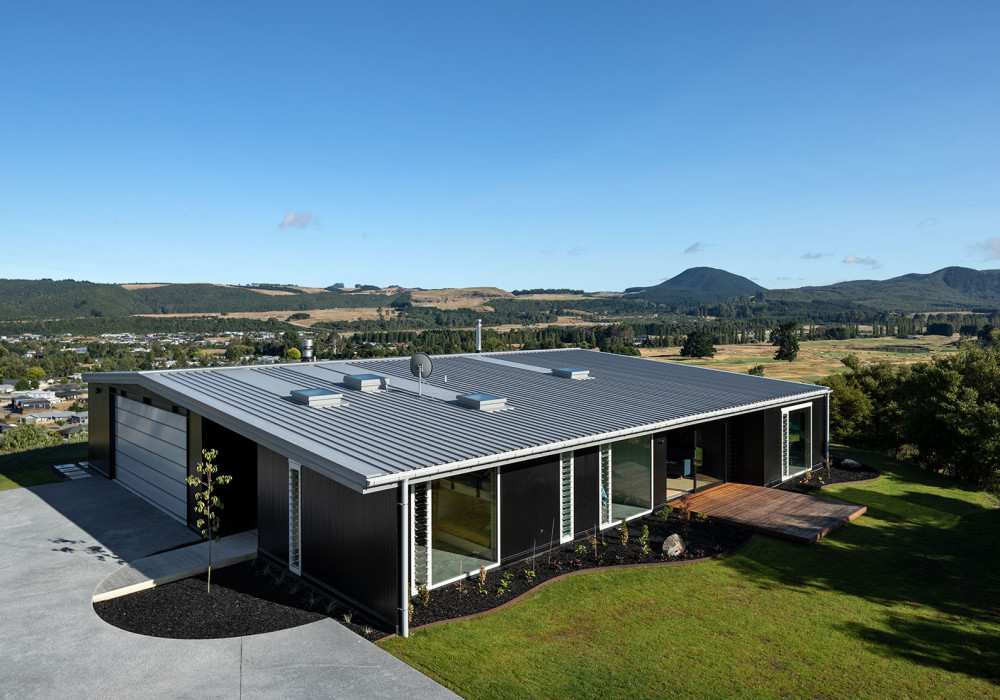 Magnum Spouting Provides Extra Capacity for Kinloch Home