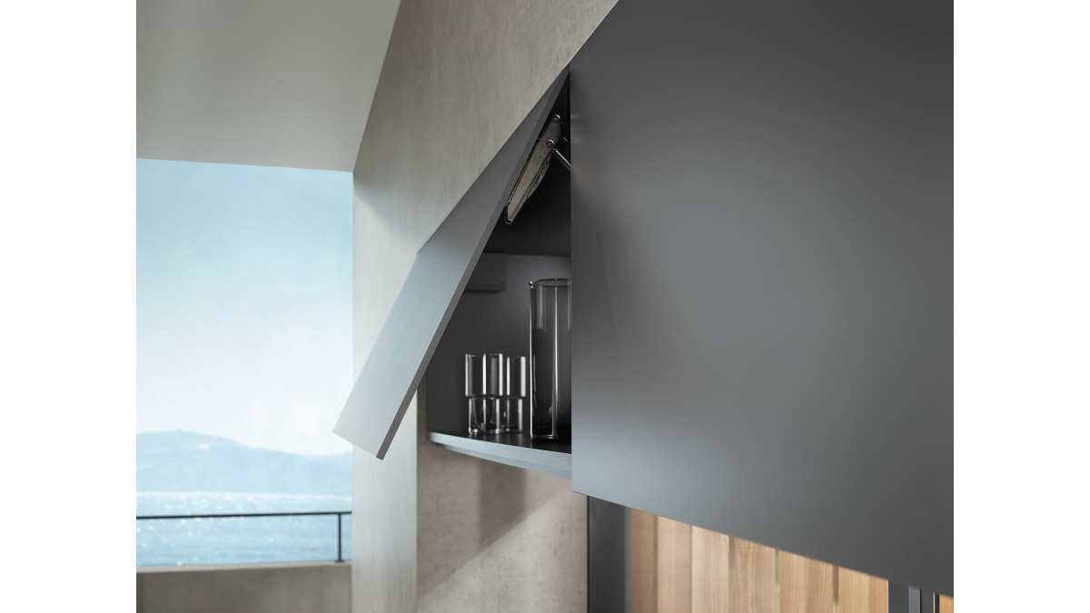 Blum AVENTOS HK top — Fingertip control.