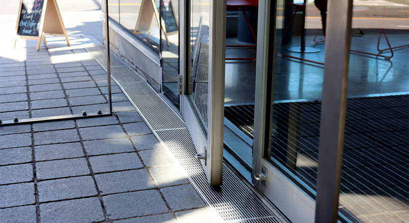 How to Design E2 Compliant Level Access Building Entrances