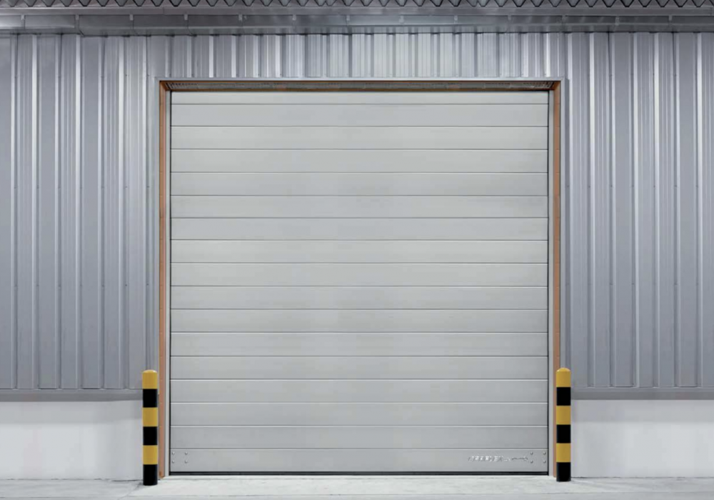 EFA-SST Secure: The Burglar-Resistant High-Speed Door