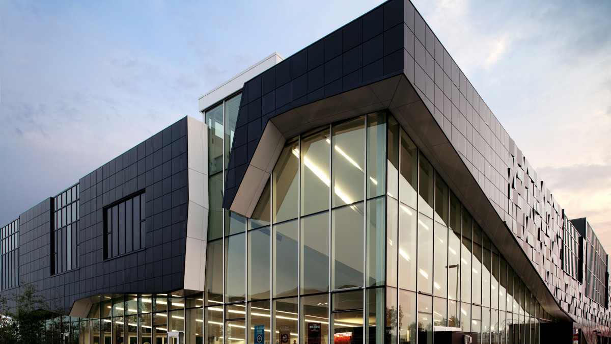Mill Woods Library, Edmonton, Canada featuring Kingspan's Dri-Design Flat and Tapered rainscreen facade.