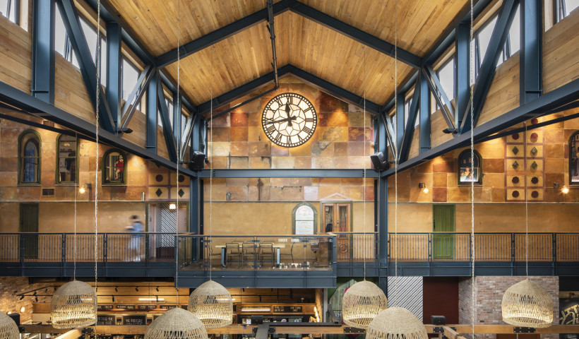 Bespoke Finishing Brings Warmth and Flair to Riverside Market