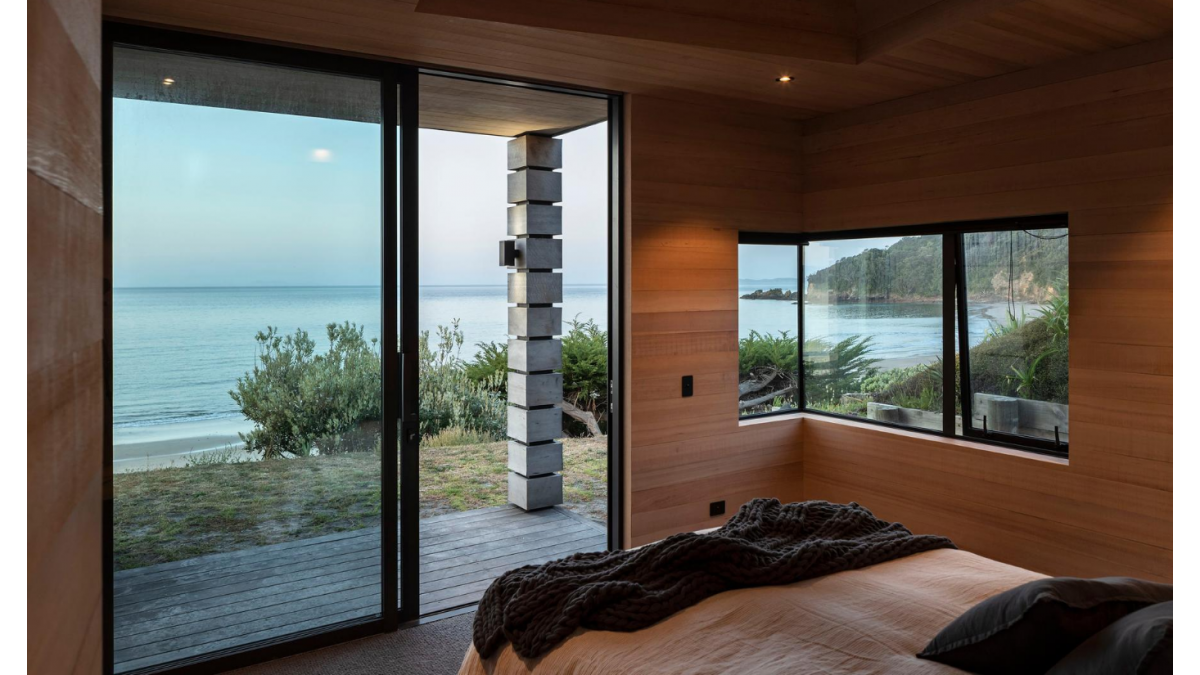 Metro Series joinery creates picture frames for the view
