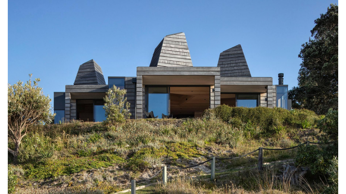 Home of the Year 2020 Winner - Coastal retreat within the Coromandel dunes