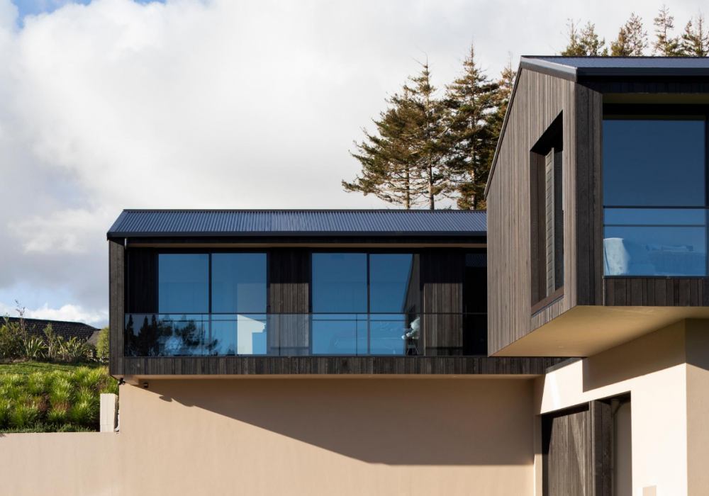 A Luxurious Rural Retreat Complemented by First Windows