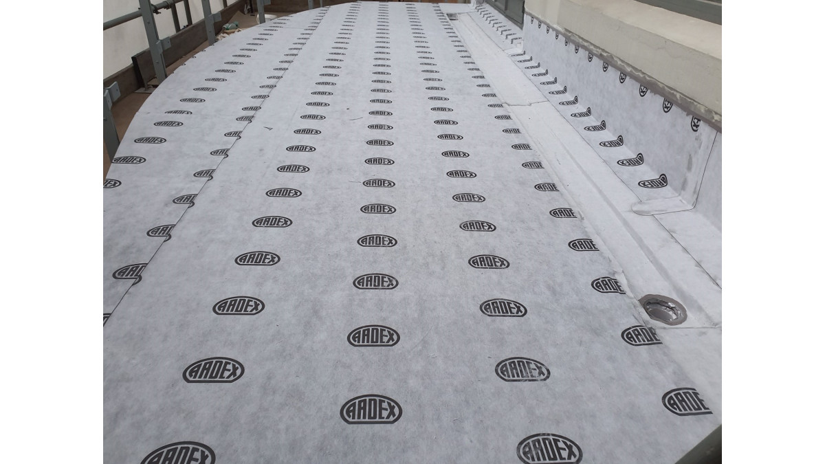 WPM 750 is the only internal wet area sheet membrane available in the NZ market that is weldable.