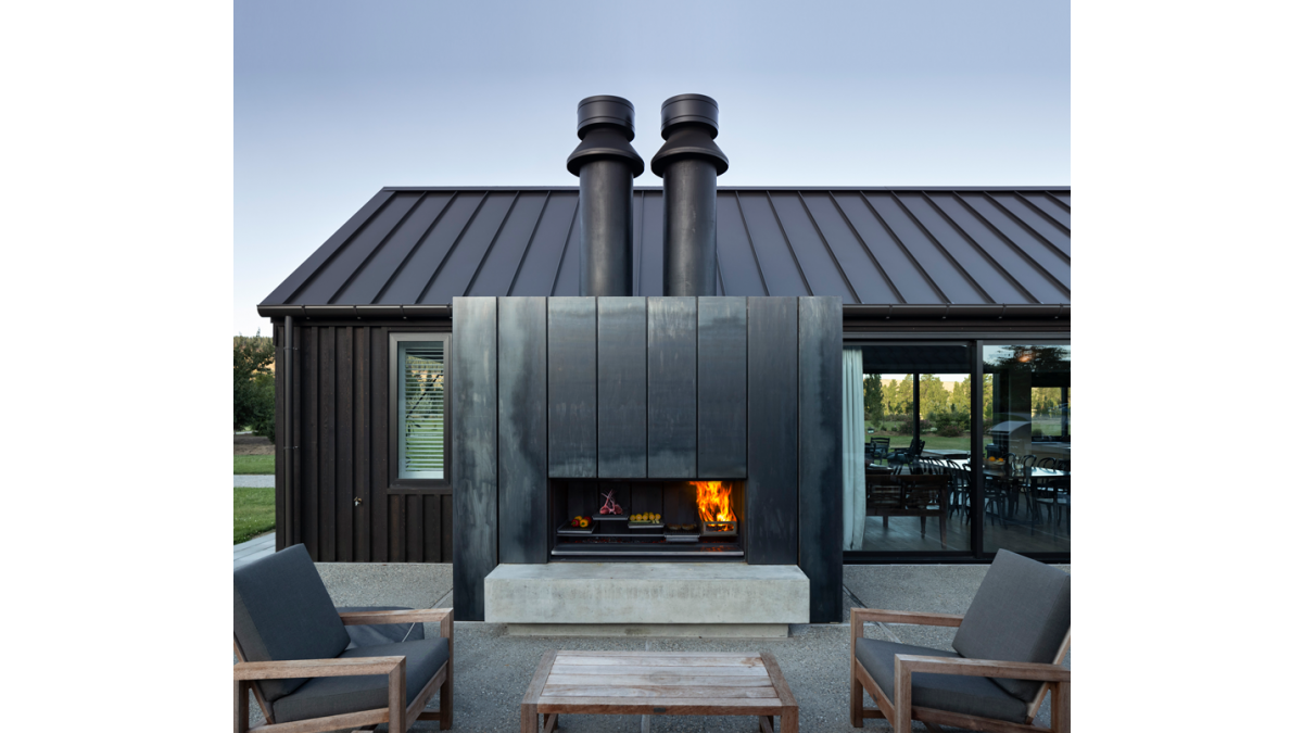 Escea's EK1550 Outdoor Kitchen Fireplace. <br />
Photo Credit: Mason and Wales