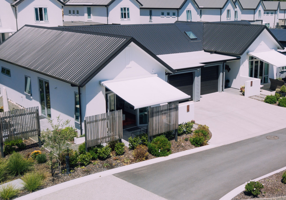 Felicia Retractable Awnings are a Great Addition of Shade and Style