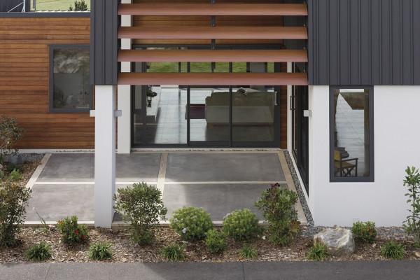 Timber-Look Aluminium Louvres Open Design Possibilities