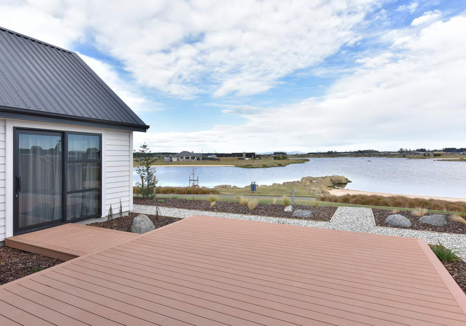 Solid Composite Decking Made Specifically For NZ