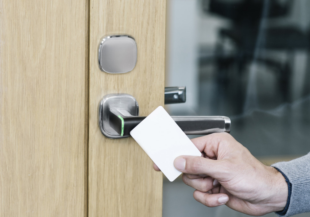 Aperio Makes Access Control Easy