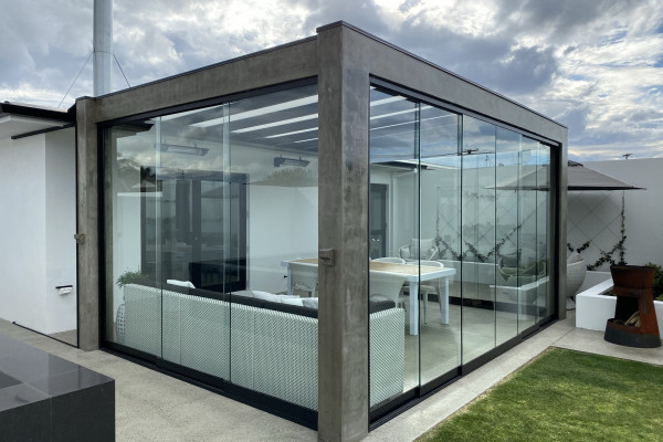 Glass Sliding Doors Help Complete Outdoor Entertainment Areas