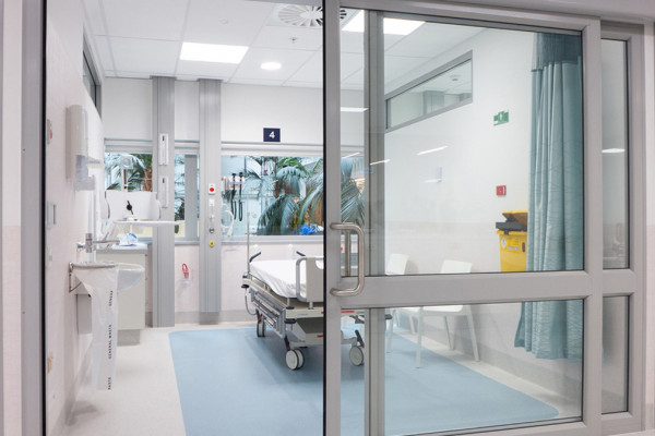 Delabie Infection Control Mixers and Taps Supplied to Auckland Hospital Clinical Decision Unit