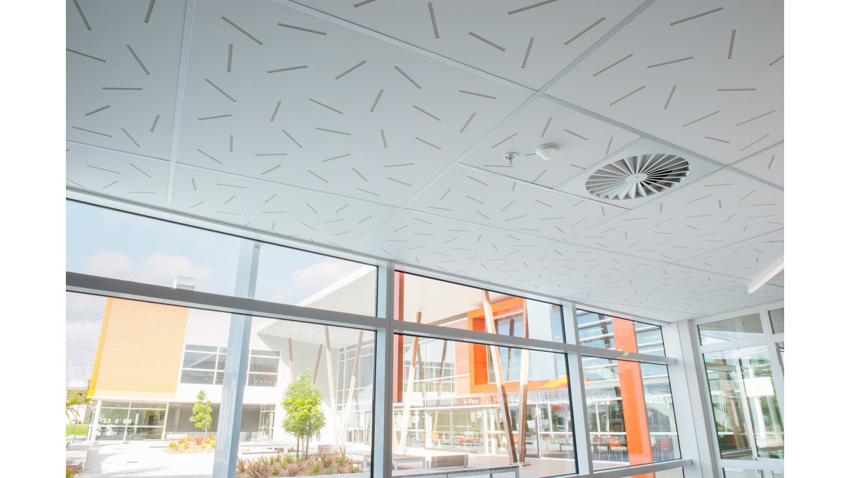 Ormiston School details Sonaris perforation pattern laminated facing on Triton 25 to control reverberation to NRC 0.95