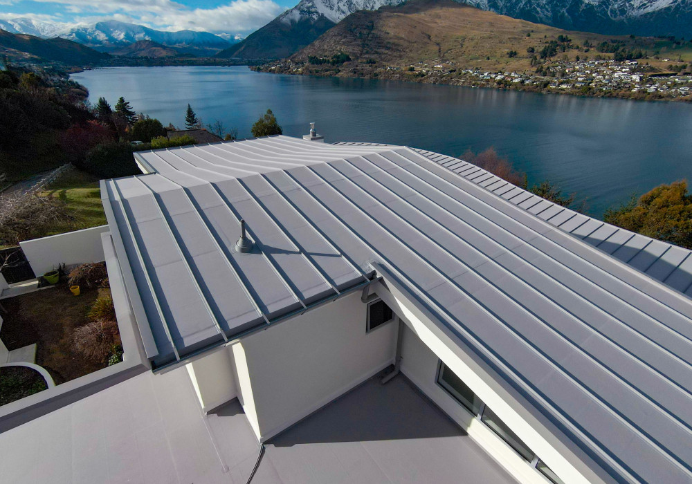 Membrane Roofs Brought to Life with New Options for Colour and Weldable Ribs