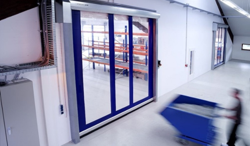 Food Preparation Facility Achieves Hygienic Separation with Custom High Speed Doors
